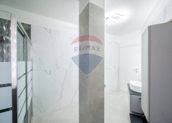 Bagno - Villa Bifamiliare vicolo San Rocco
 
12, Viadana - foto 22