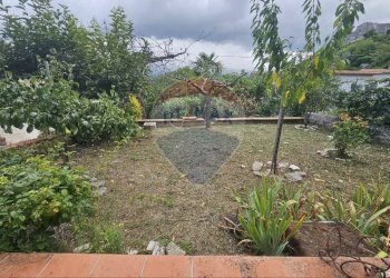 Giardino - Casa semi indipendente Morcone - foto 4