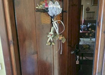 Hall / corridoio - Casa semi indipendente Morcone - foto 10