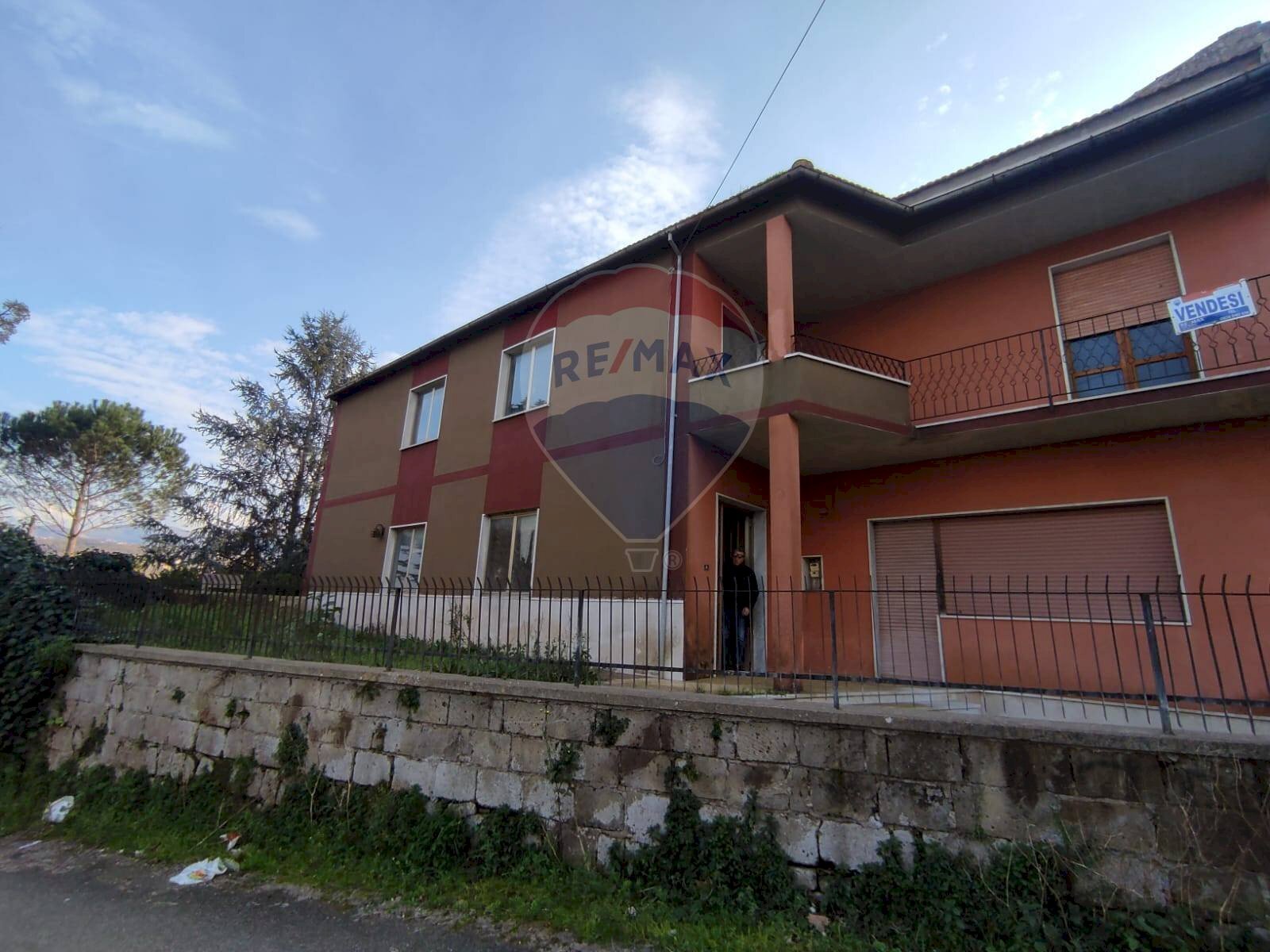 Edificio all\'aperto - Casa indipendente Sant'Agata De' Goti - foto 2