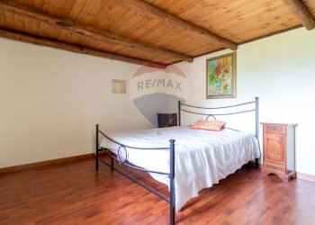 Camera / camera da letto - Trilocale Via Romana
 
163, Carsoli - foto 14