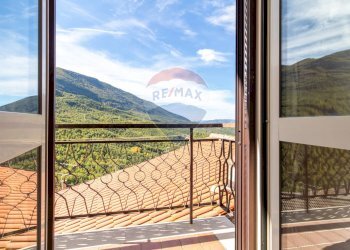 Balcone - Casa indipendente Via San Bernardo Sopra
 
8, Carsoli - foto 8