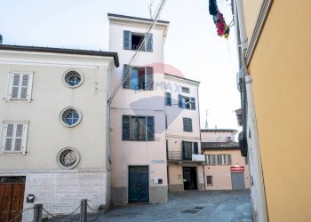 Edificio all\'aperto - Office Vicolo Del Quartiere
 
1/3, Langhirano - photo 5
