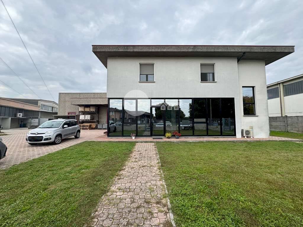 Foto 2 - Shed via marco polo
 
snc, Leno - photo 2