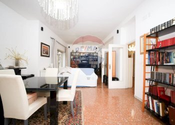 Sala da pranzo - Four-room apartment via carlo lorenzini
 
64, Roma - photo 3