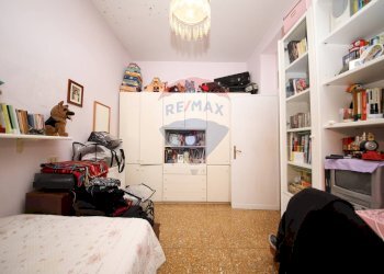 Camera / camera da letto - Four-room apartment via carlo lorenzini
 
64, Roma - photo 16