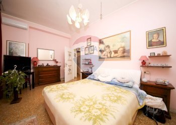 Camera / camera da letto - Four-room apartment via carlo lorenzini
 
64, Roma - photo 17