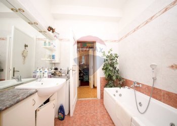 Bagno - Four-room apartment via carlo lorenzini
 
64, Roma - photo 24
