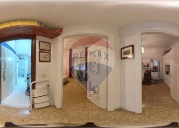 Hall / corridoio - Four-room apartment via carlo lorenzini
 
64, Roma - photo 40