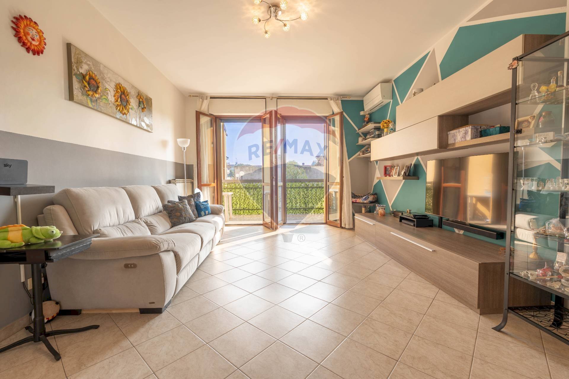 Soggiorno - Trilocale VIA VIMERCATE
 
10, Ornago - foto 1