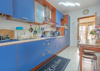 Cucina - Three-room apartment VIA VIMERCATE
 
10, Ornago - photo 14