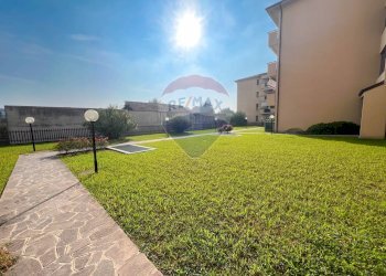 Giardino - Three-room apartment VIA VIMERCATE
 
10, Ornago - photo 30