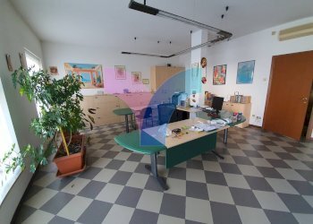 Foto 9 - Ufficio Preganziol Loc. Sambughè Via c.colombo
 
13, Preganziol - foto 9