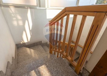 Piano 1 - Scale - Casa indipendente Via G. Crosti
 
4, Cairate - foto 17