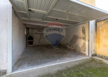 Box doppio - Casa indipendente Via G. Crosti
 
4, Cairate - foto 29