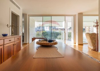 Sala da pranzo - Appartamento Via Guido Gozzano
 
34, Busto Arsizio - foto 4