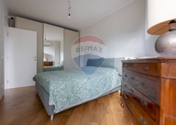 Camera Matrimoniale - Appartamento Via Guido Gozzano
 
34, Busto Arsizio - foto 14