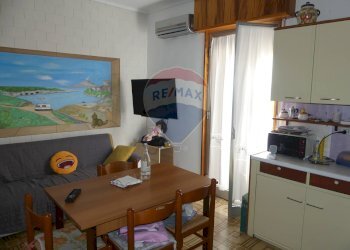 Sala da pranzo - Casa indipendente via Sacerdote Cabibbo
 
63, Ragusa - foto 18