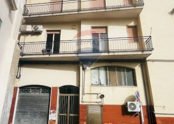 Edificio all\'aperto - Locale Commerciale Via Gesù
 
2, Modica - foto 16