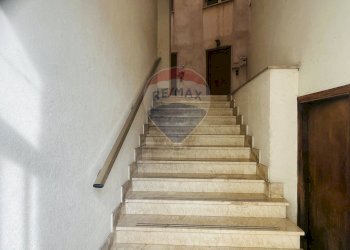 Scale - Locale Commerciale Via Gesù
 
2, Modica - foto 17