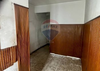 Stanza vuota - Locale Commerciale Via Gesù
 
2, Modica - foto 18