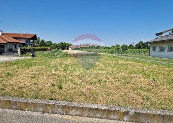 Giardino - Terreno edificabile Via del Molino
 
Snc, Campoformido - foto 2