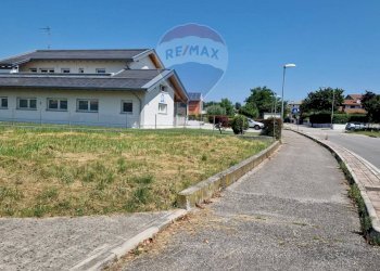 Casa all\'aperto - Terreno edificabile Via del Molino
 
Snc, Campoformido - foto 7