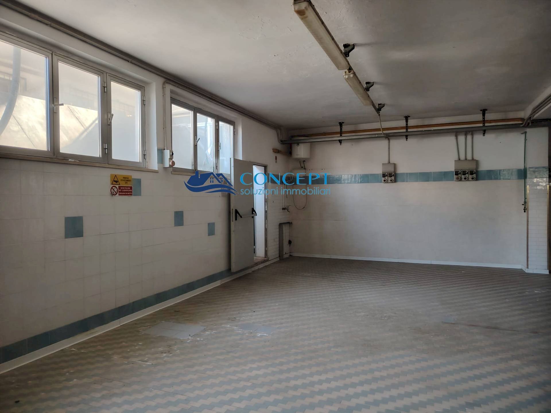 Foto 3 - Locale Commerciale Martinsicuro - foto 3