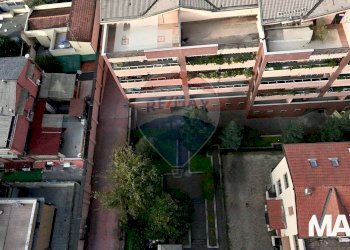 Edificio all\'aperto - Three-room apartment via Trento
 
37, Cologno Monzese - photo 3