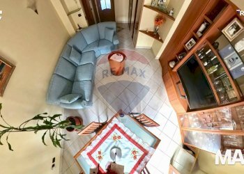 Sala da pranzo - Three-room apartment via Trento
 
37, Cologno Monzese - photo 17