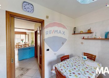 Sala da pranzo - Three-room apartment via Trento
 
37, Cologno Monzese - photo 25