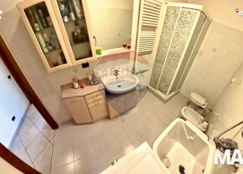 Bagno - Three-room apartment via Trento
 
37, Cologno Monzese - photo 30
