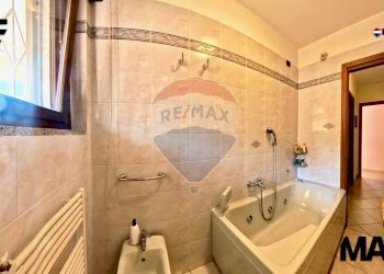 Bagno - Three-room apartment via Trento
 
37, Cologno Monzese - photo 36