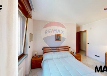 Camera / camera da letto - Three-room apartment via Trento
 
37, Cologno Monzese - photo 40