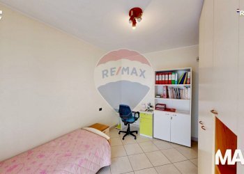 Camera / camera da letto - Three-room apartment via Trento
 
37, Cologno Monzese - photo 46