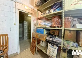Dispensa di stoccaggio - Three-room apartment via Trento
 
37, Cologno Monzese - photo 48