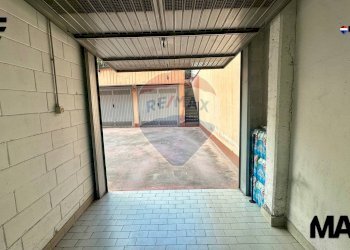 Parcheggio - Three-room apartment via Trento
 
37, Cologno Monzese - photo 53