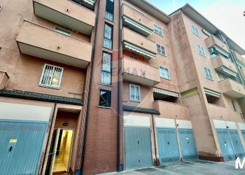 Edificio all\'aperto - Three-room apartment via Trento
 
37, Cologno Monzese - photo 54