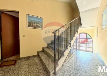 Ricezione / Lobby - Trilocale via Giuseppe Garibaldi
 
18, Casarile - foto 8