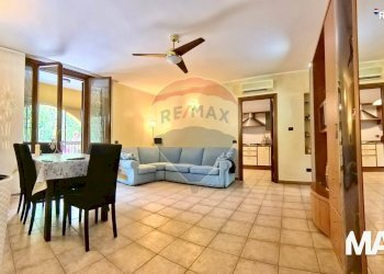 Sala da pranzo - Trilocale via Giuseppe Garibaldi
 
18, Casarile - foto 10