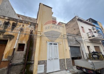 Edificio all\'aperto - Independent house Generale Vito Artale
 
174, Cinisi - photo 2