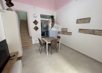 Sala da pranzo - Independent house Generale Vito Artale
 
174, Cinisi - photo 3