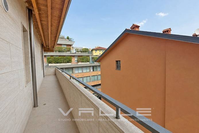 Terrazzo - Bilocale Via Guglielmo D'alzano, Bergamo - foto 1