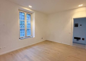 Camera da letto - Bilocale via Pusterla, Brescia - foto 5