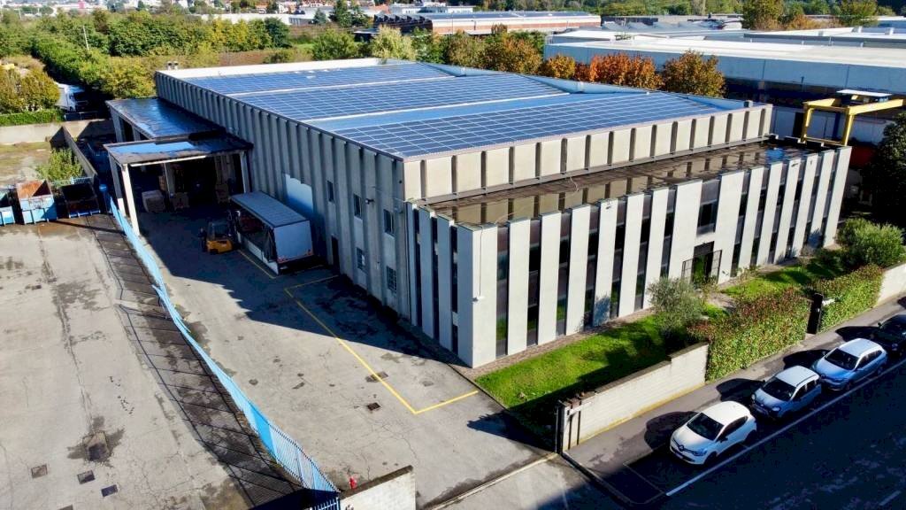 Facciata - Capannone via Sofocle, Agrate Brianza - foto 3