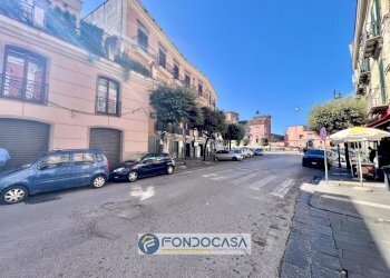 Foto 2 - Attività Commerciale Piazza Della Repubblica, Sant'Antimo - foto 2