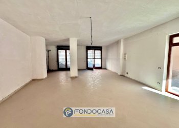 Foto 5 - Attività Commerciale Piazza Della Repubblica, Sant'Antimo - foto 5