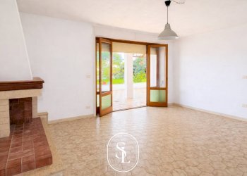 Foto 9 - Villa Via Vittorio de Sica
 
17, Salve - foto 9