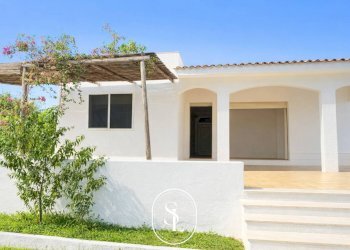 Foto 20 - Villa Via Vittorio de Sica
 
17, Salve - foto 20