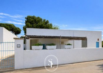 Foto 23 - Villa Via Vittorio de Sica
 
17, Salve - foto 23